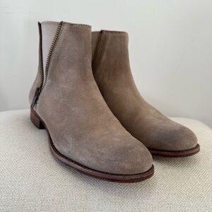Women's Frye Taupe Suede Chelsea Ankle Boots “Carly” - 6